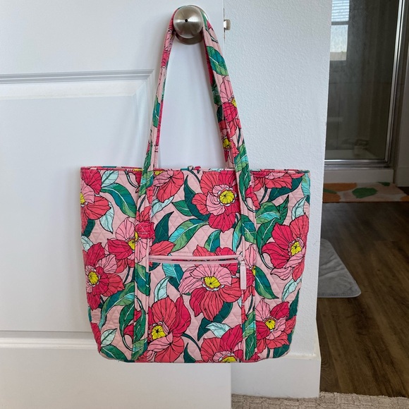 Vera Bradley Tote Bag - Picture 3 of 3